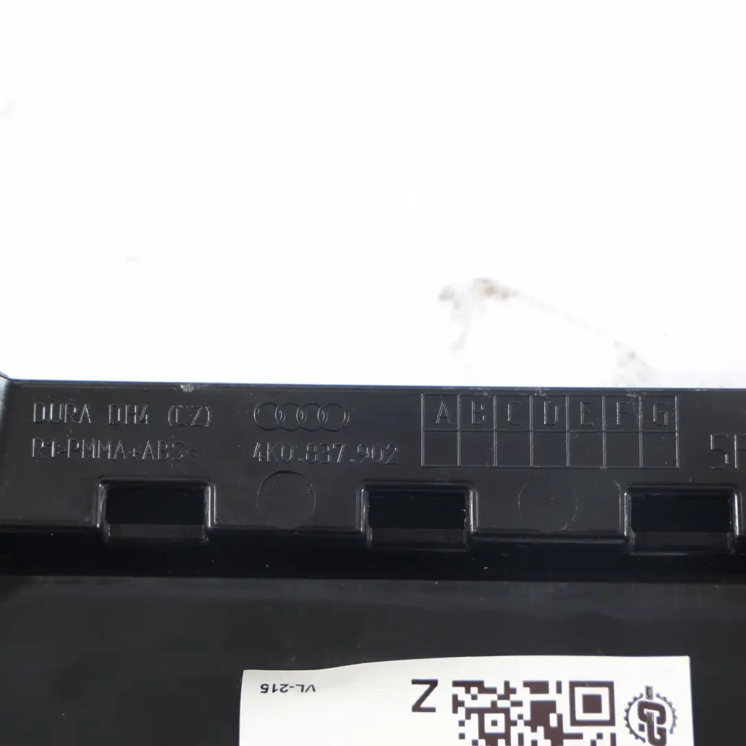 Garniture Montant B Porte Avant Droit pour Audi A6 C8 à propos du numéro de pièce 4K0837902 Audi A6 C8 Garniture Montant B Porte Avant Droit - SKU 4K0837902 - Numéro de pièce 4K0837902