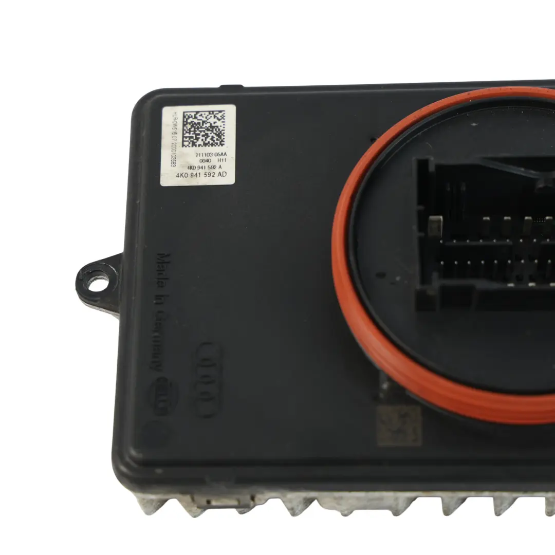 LED Headlight Ballast Control Unit Module ECU to Audi A5 F5 A6 C8 with Part number 4K0941592AD Audi A5 F5 A6 C8 LED Headlight Ballast Control Unit Module ECU - SKU 4K0941592AD - Part number 4K0941592AD