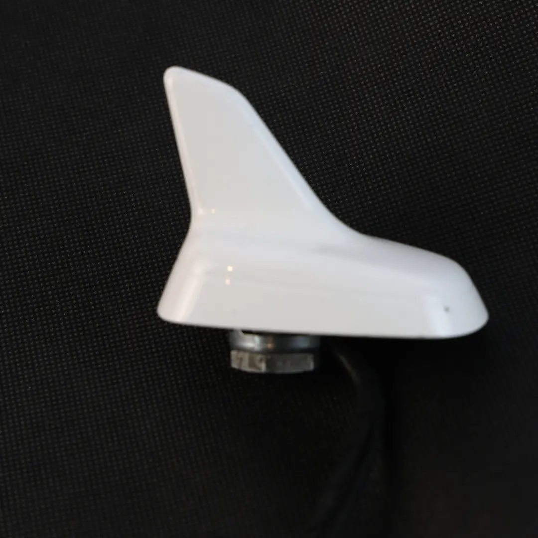 Audi Q7 4L Dach Antenne Hai Ibis Weiß Y9C - SKU 4L0035503L-IWH - Teilenummer 4L0035503L