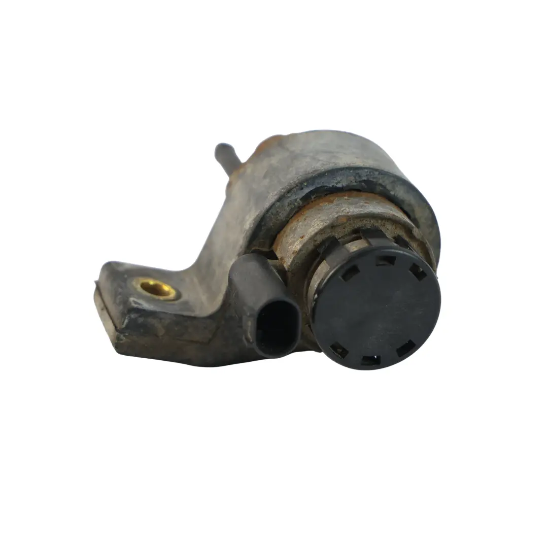 Pompe Fluide SCR Réservoir AdBlue 3.0 TDI pour Audi A4 B8 Q7 4L A8 D4 à propos du numéro de pièce 4L0131901 Audi A4 B8 Q7 4L A8 D4 Pompe Fluide SCR Réservoir AdBlue 3.0 TDI - SKU 4L0131901-1 - Numéro de pièce 4L0131901