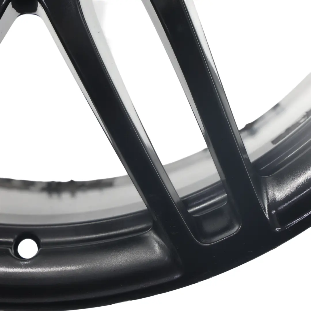 Alu Felge 21" 10J ET44 Doppelte Speiche für Audi Q7 4L mit Teilenummer 4L0601025L Audi Q7 4L Alu Felge 21" 10J ET44 Doppelte Speiche - SKU 4L0601025L-1 - Teilenummer 4L0601025L