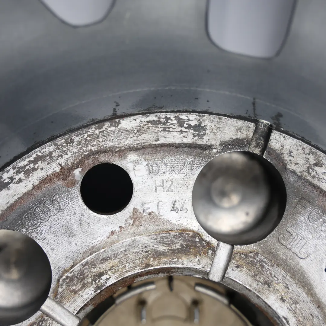 Alloy Wheel Rim 21" 10J ET44 Twin Double Spoke to Audi Q7 4L with Part number 4L0601025L Audi Q7 4L Alloy Wheel Rim 21" 10J ET44 Twin Double Spoke - SKU 4L0601025L-3 - Part number 4L0601025L