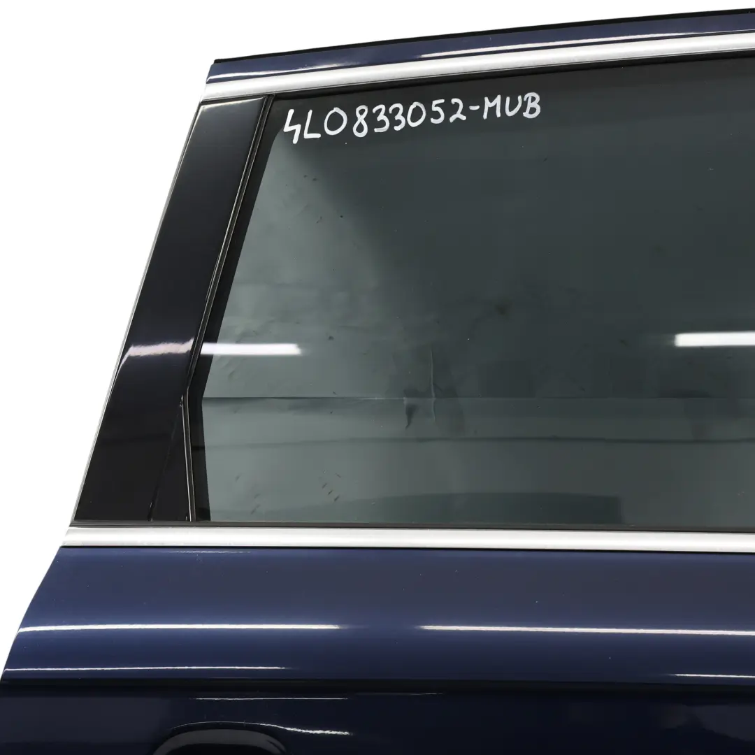 Door Rear Right O/S Covering Panel Mugello Blue Pearl Effect - Z5E to Audi Q7 4L with Part number 4L0833052 Audi Q7 4L Door Rear Right O/S Covering Panel Mugello Blue Pearl Effect - Z5E - SKU 4L0833052-MUB - Part number 4L0833052