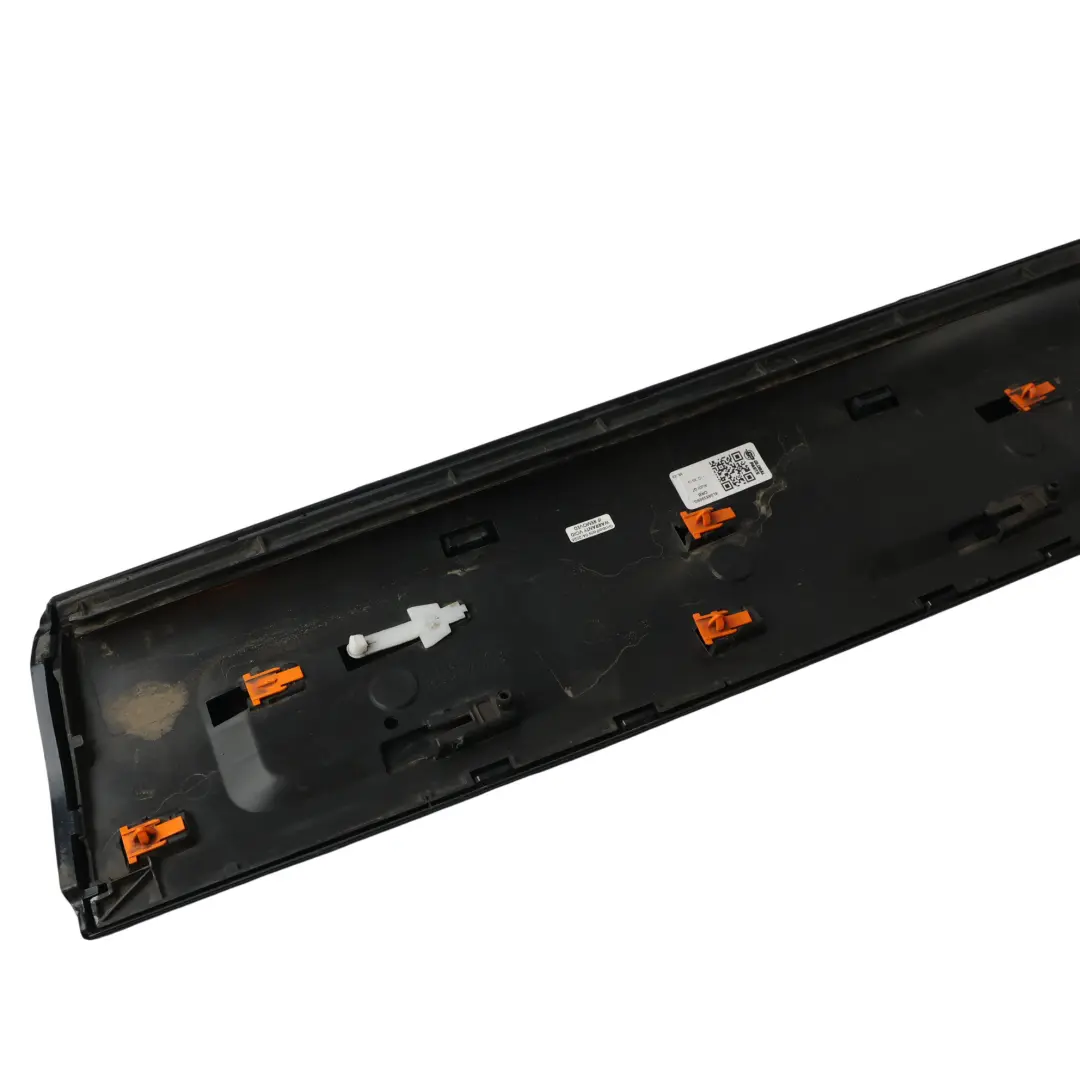 Moldura Umbral Puerta Trasera Izquierda Negro Orca C9X para Audi Q7 4L con número de pieza 4L0853969G Audi Q7 4L Moldura Umbral Puerta Trasera Izquierda Negro Orca C9X - SKU 4L0853969G-ORB - Número de pieza 4L0853969G