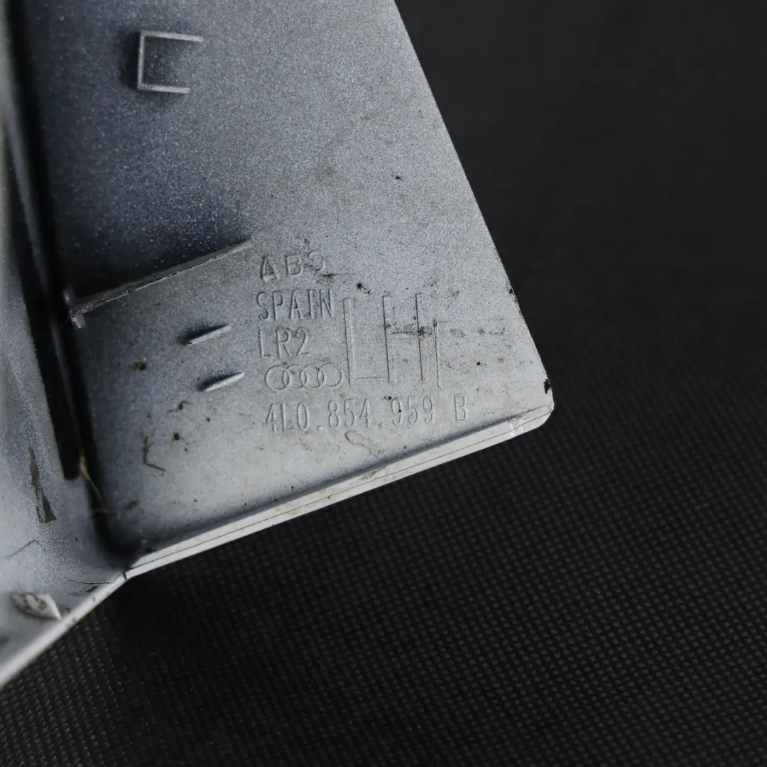 Audi Q7 4L Garniture Aile Avant Gauche Blanc Ibis Y9C - SKU 4L0854959B-IWH - Numéro de pièce 4L0854959B