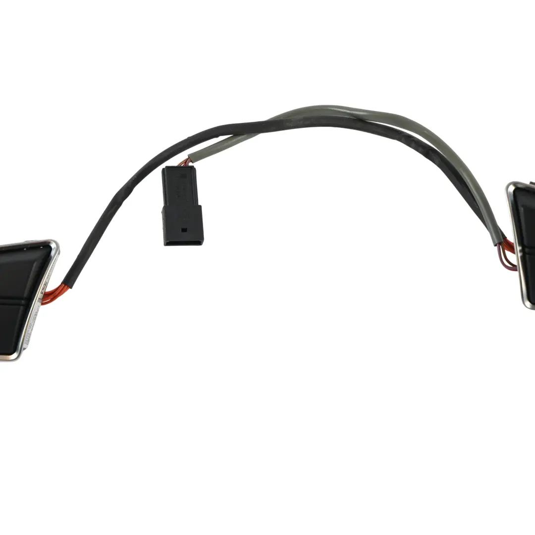 Volant Multifonction Contrôle Commutateur Bouton Set pour Audi Q7 4L à propos du numéro de pièce 4L0951523D Audi Q7 4L Volant Multifonction Contrôle Commutateur Bouton Set - SKU 4L0951523D-5 - Numéro de pièce 4L0951523D