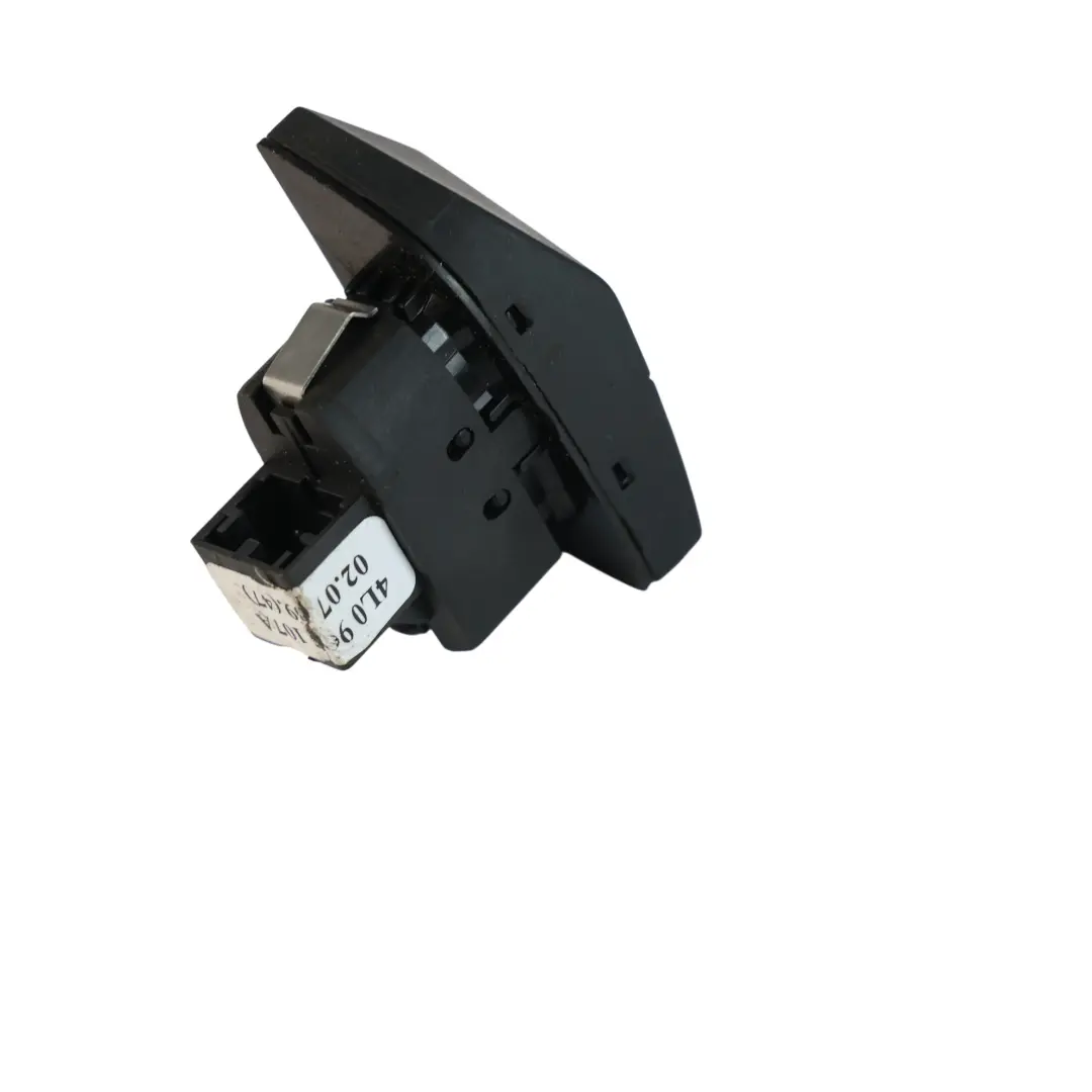 Schalter Taste Zentralverriegelung Schwarz Hinten Links für Audi Q7 4L mit Teilenummer 4L0962107A Audi Q7 4L Schalter Taste Zentralverriegelung Schwarz Hinten Links - SKU 4L0962107A - Teilenummer 4L0962107A