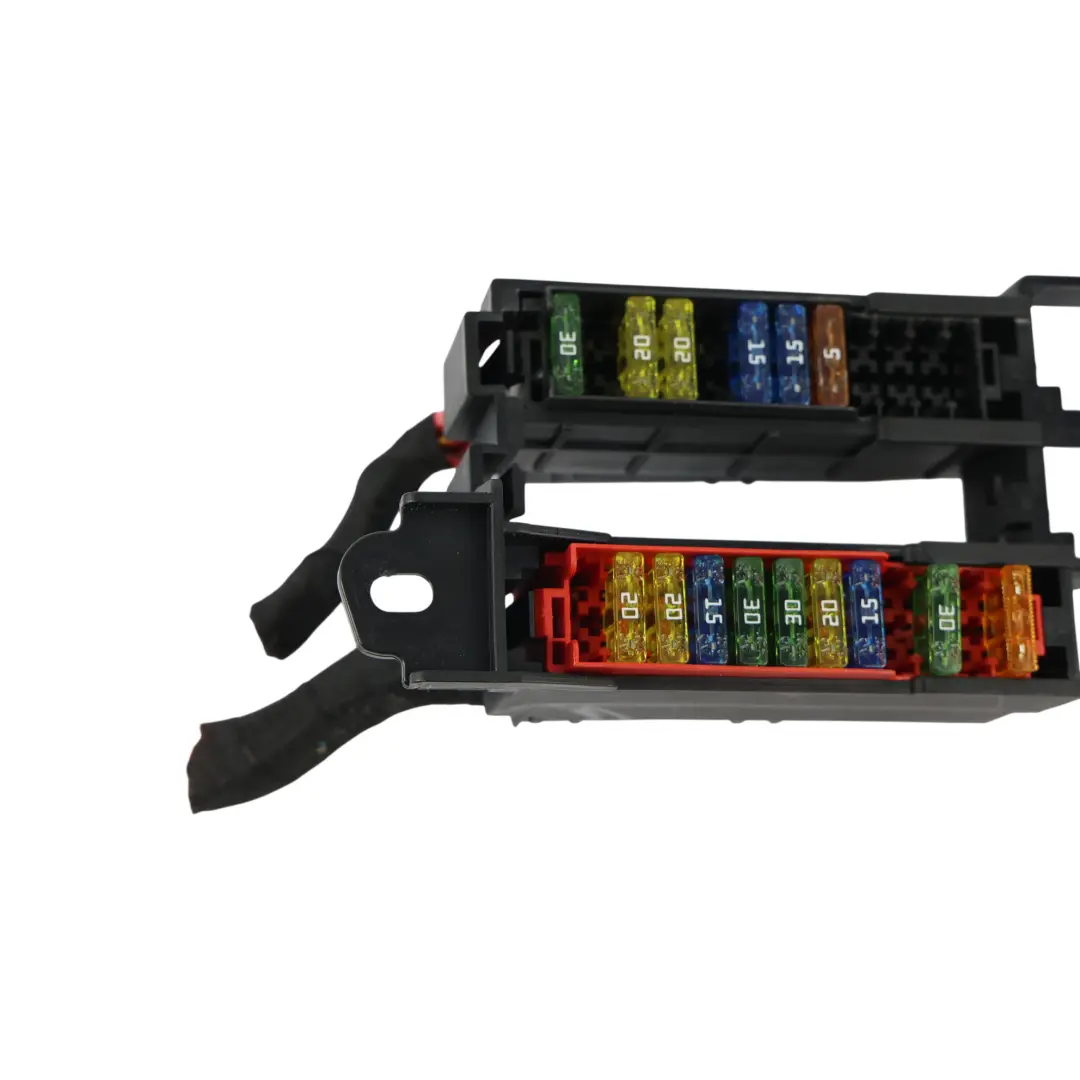 Audi Q7 4L Relais Steuermodul Sicherungskasten 3.0 Diesel 4L0971845A - SKU 4L0971845AA - Teilenummer 4L0971845AA