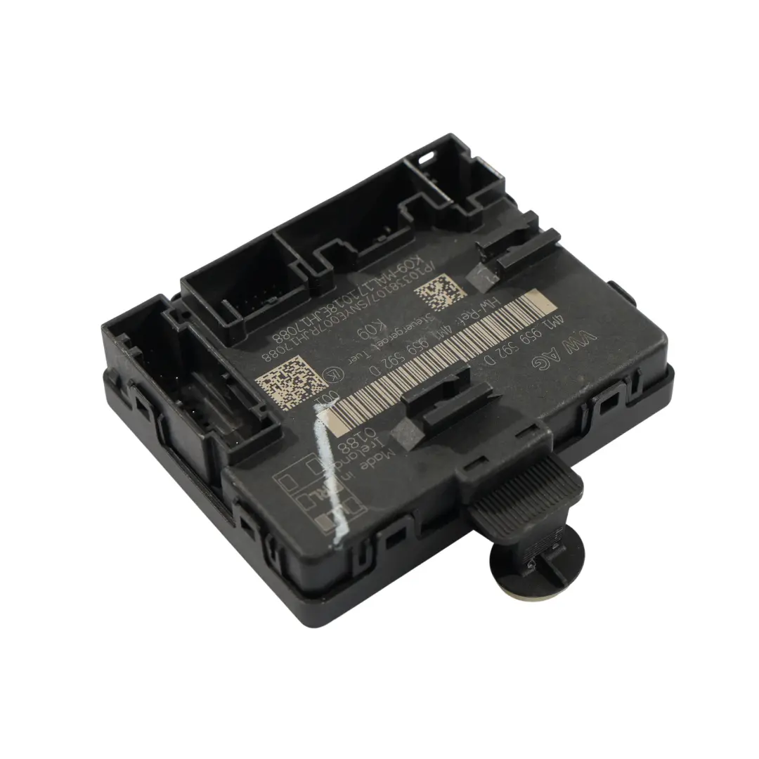 4K Moduł Sterownik Drzwi Przedni Prawy do Audi A6 C8 A7 o numerze 4M1959592D Audi A6 C8 A7 4K Moduł Sterownik Drzwi Przedni Prawy - SKU 4M1959592D - Numer Części 4M1959592D