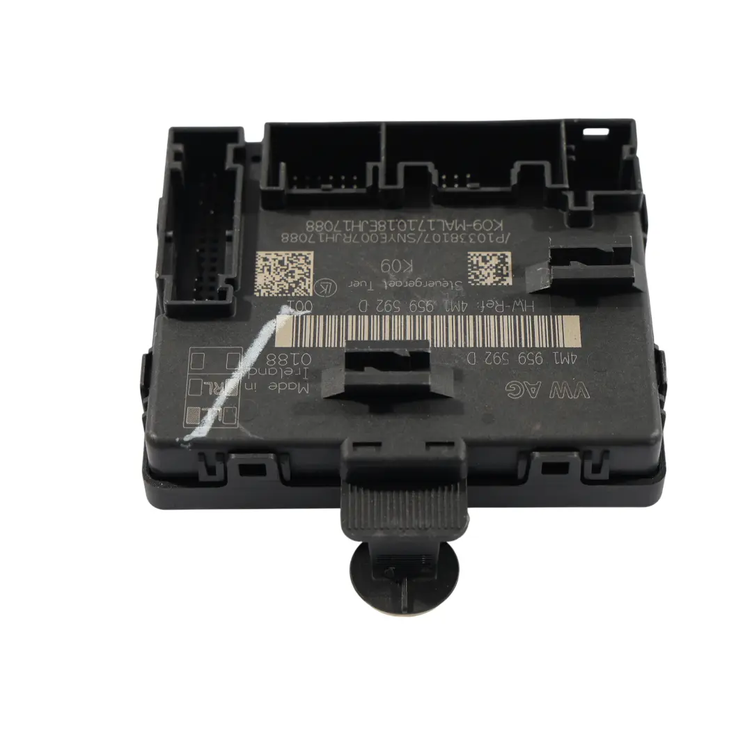 Audi A6 C8 A7 4K Module Contrôle Porte Avant Passager - SKU 4M1959592D - Numéro de pièce 4M1959592D