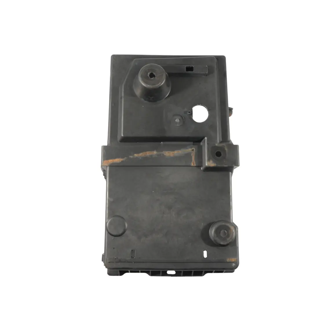 Mk1 C394 Obudowa Podstawa Akumulatora do Ford Kuga o numerze 4M51-10723-BC Ford Kuga Mk1 C394 Obudowa Podstawa Akumulatora - SKU 4M51-10723-BC - Numer Części 4M51-10723-BC