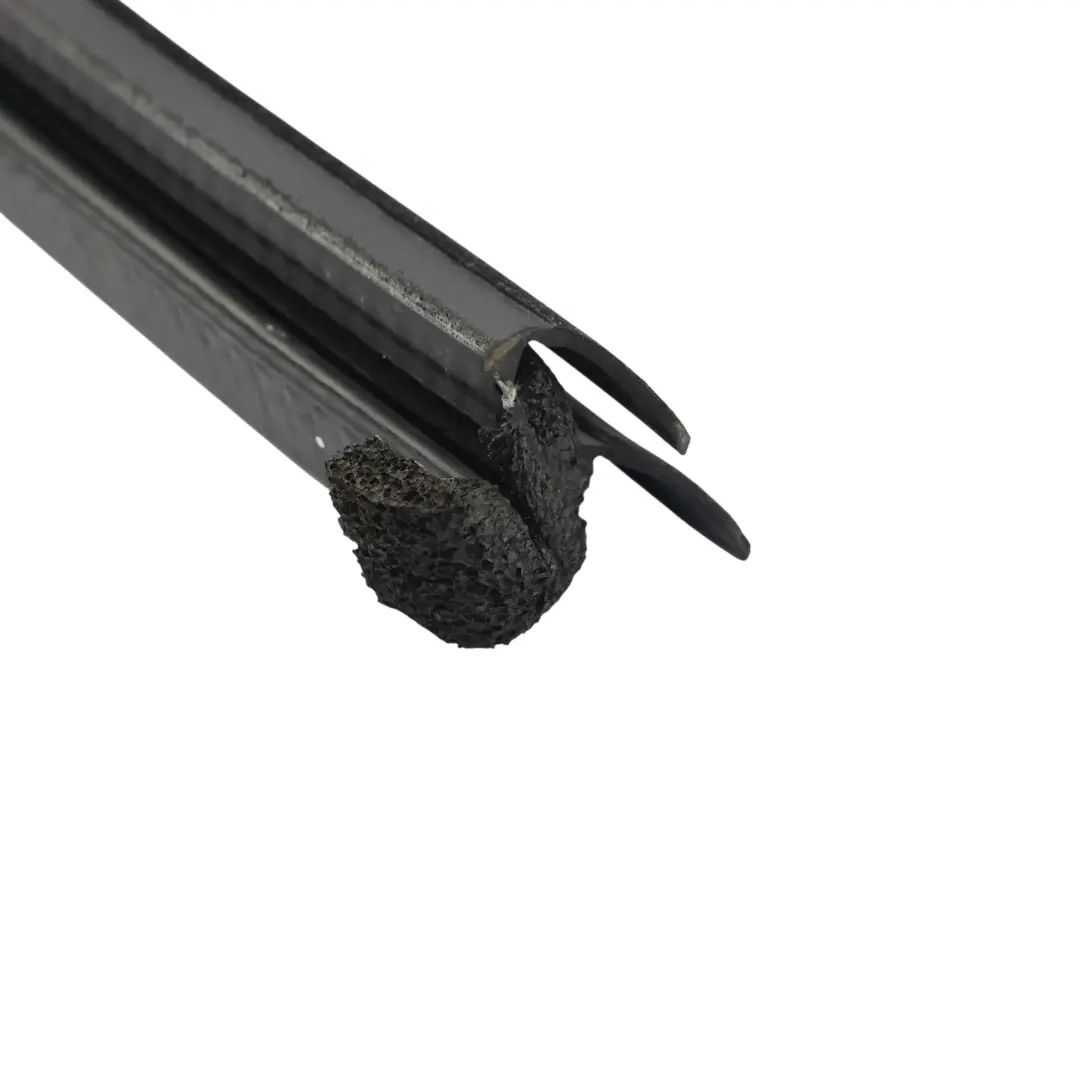 MK5 Junta Burlete Puerta Delantera Izquierda DS73-F20571-AD para Ford Mondeo con número de pieza 5257133 Ford Mondeo MK5 Junta Burlete Puerta Delantera Izquierda DS73-F20571-AD - SKU 5257133 - Número de pieza 5257133