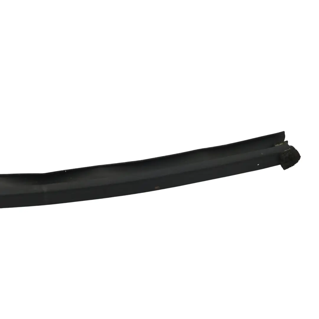 MK5 Guarnizione Cintura Porta Anteriore Sinistra DS73-F20571-AD per Ford Mondeo con numero di parte 5257133 Ford Mondeo MK5 Guarnizione Cintura Porta Anteriore Sinistra DS73-F20571-AD - SKU 5257133 - Numero di parte 5257133