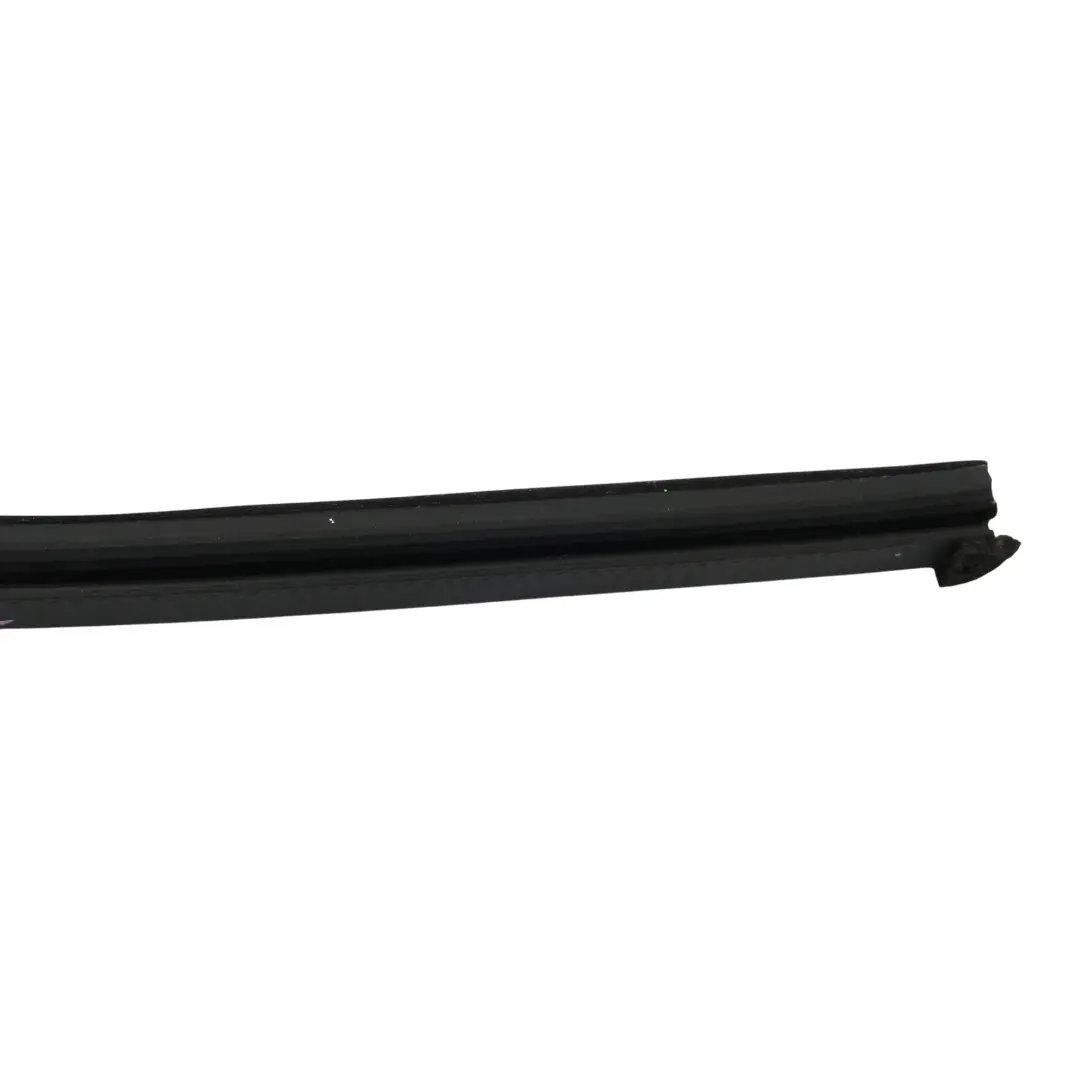 Ford Mondeo MK5 Berlina Guarnizione Porta Posteriore Sinistra DS73-F25861-AE - SKU 5257434 - Numero di parte 5257434