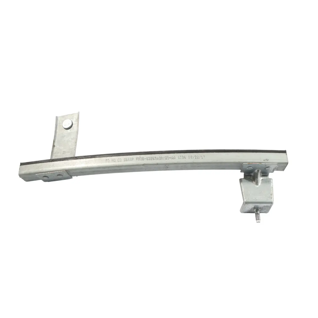MK6 Cadre Couvercle Retenue Vitre Avant Droit FR3B-63263A20-AA pour Ford Mustang GT à propos du numéro de pièce 5287429 Ford Mustang GT MK6 Cadre Couvercle Retenue Vitre Avant Droit FR3B-63263A20-AA - SKU 5287429 - Numéro de pièce 5287429