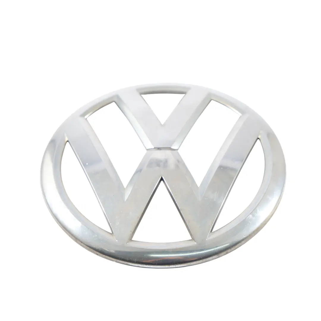 Volkswagen Tiguan 5N Emblema Insignia Parrilla Parachoques Delantero - SKU 561853600 - Número de pieza 561853600