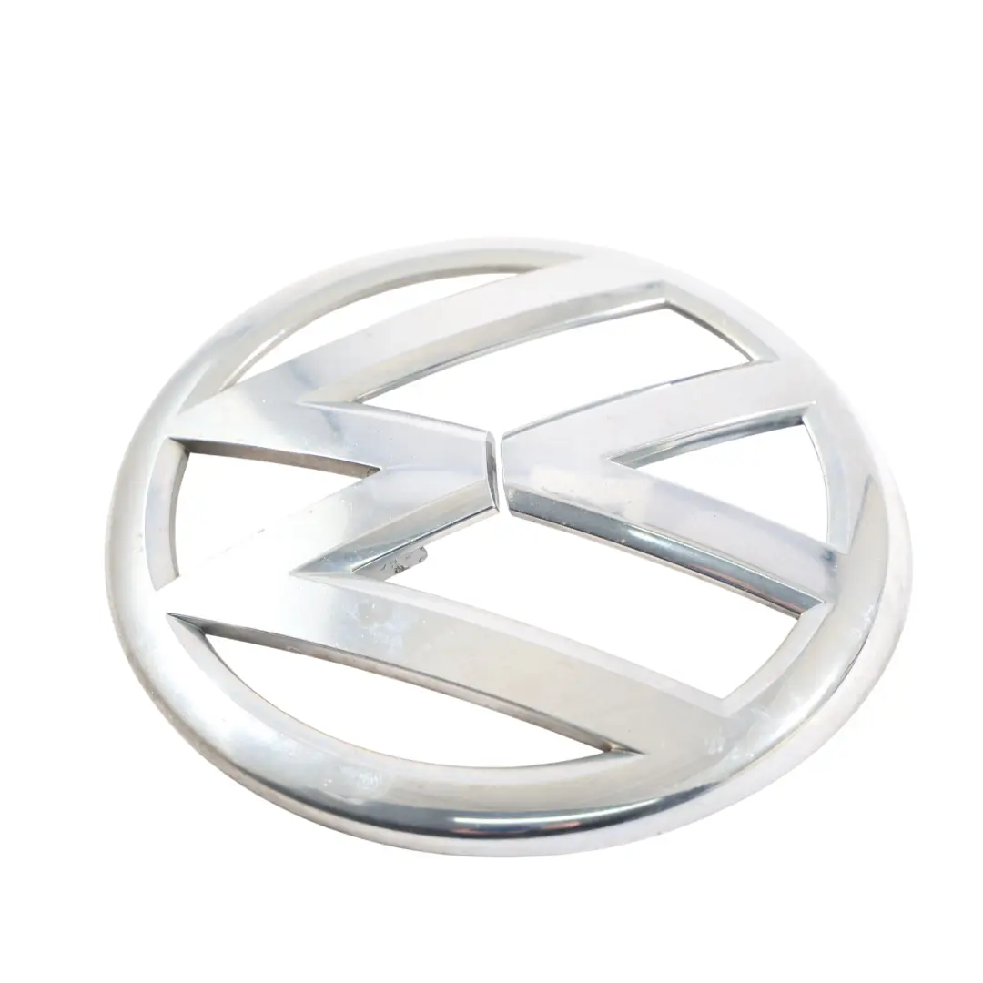 Emblème Calandre Pare-Chocs Avant Chrome pour Volkswagen Tiguan 5N Badge à propos du numéro de pièce 561853600 Volkswagen Tiguan 5N Badge Emblème Calandre Pare-Chocs Avant Chrome - SKU 561853600 - Numéro de pièce 561853600
