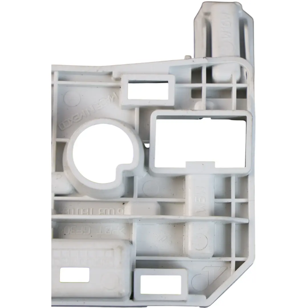 Portalámparas Interior Trasero Derecho para Volkswagen Jetta A6 con número de pieza 5C6945260B Volkswagen Jetta A6 Portalámparas Interior Trasero Derecho - SKU 5C6945260B - Número de pieza 5C6945260B