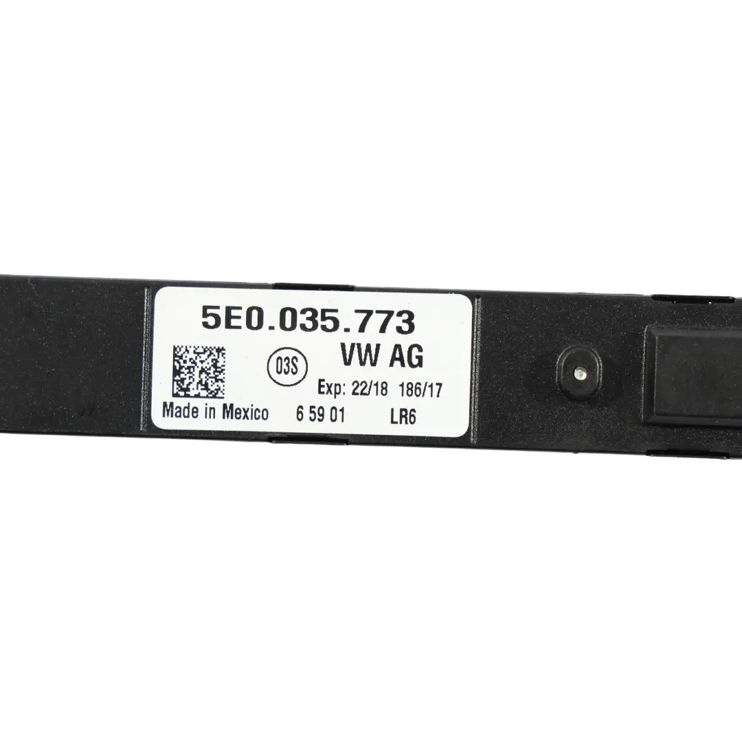Skoda Superb 3V Audi A4 S4 8W Wzmacniacz Antenowy Moduł - SKU 5E0035773 - Numer Części 5E0035773