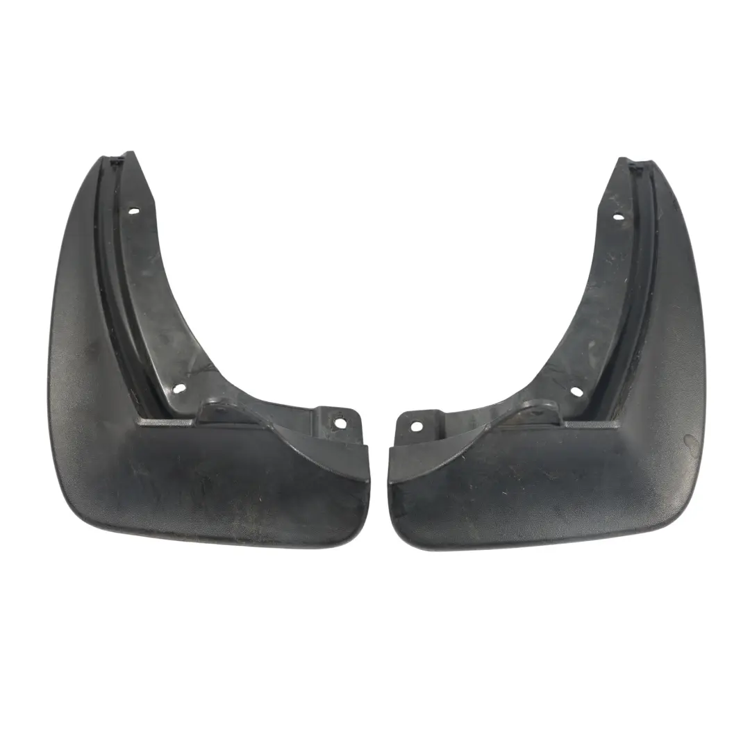 Set Paraspruzzi Sinistra Destra A per Skoda Octavia 5E con numero di parte 5E0075101 Skoda Octavia 5E Set Paraspruzzi Sinistra Destra A - SKU 5E0075101-SET - Numero di parte 5E0075101