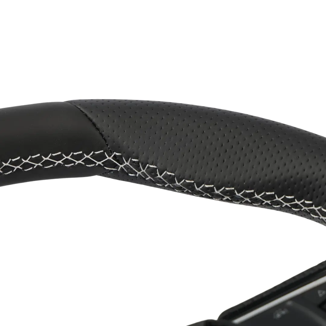 Mk3 VRS Volante NUEVO Cuero Negro Fondo Plano para Skoda Octavia con número de pieza 5E0419091BB Skoda Octavia Mk3 VRS Volante NUEVO Cuero Negro Fondo Plano - SKU 5E0419091BB-1 - Número de pieza 5E0419091BB