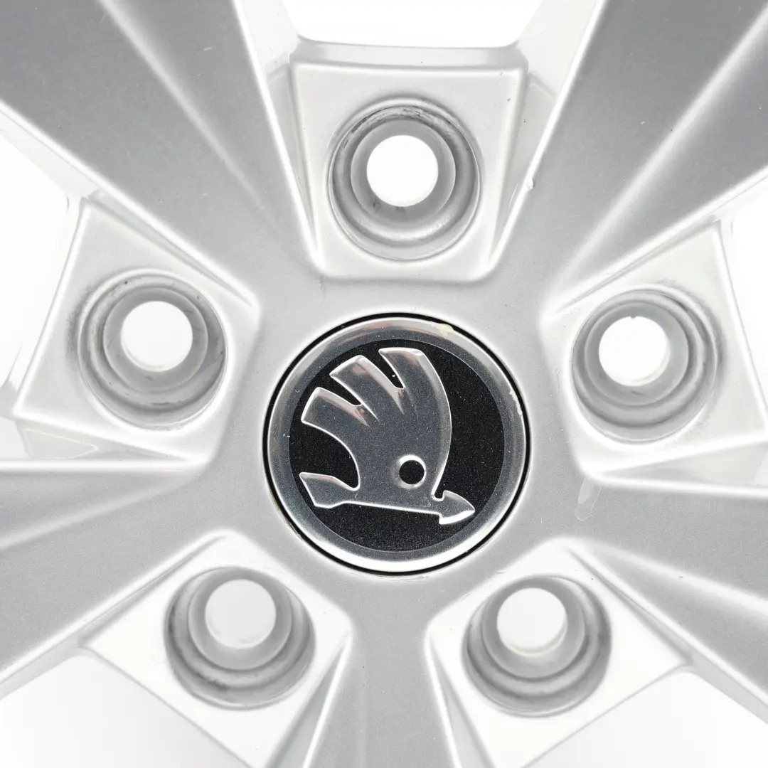 Skoda Octavia MK3 5E Jante Alliage Argent 6,5J 16" ET:46 - SKU 5E0601025BE-1 - Numéro de pièce 5E0601025BE