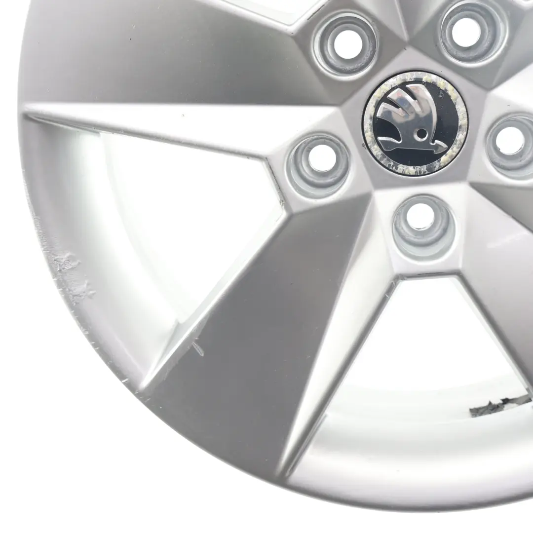 Mk3 5E Silver Alloy Wheel Rim 6.5J 16" ET46 Star Spoke to Skoda Octavia with Part number 5E0601025H Skoda Octavia Mk3 5E Silver Alloy Wheel Rim 6.5J 16" ET46 Star Spoke - SKU 5E0601025H-3 - Part number 5E0601025H