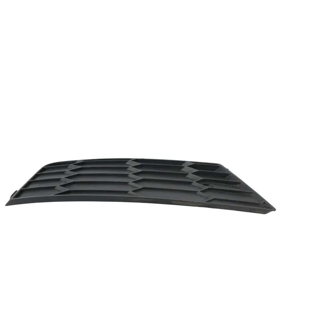 MK3 Garniture Grille Pare-Chocs Avant Gauche pour Skoda Octavia à propos du numéro de pièce 5E0807681B Skoda Octavia MK3 Garniture Grille Pare-Chocs Avant Gauche - SKU 5E0807681B - Numéro de pièce 5E0807681B