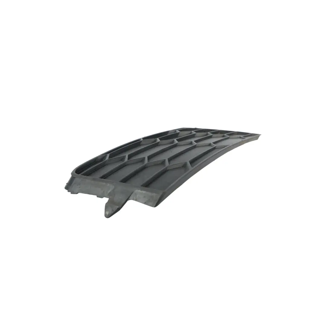 MK3 Garniture Grille Pare-Chocs Avant Gauche pour Skoda Octavia à propos du numéro de pièce 5E0807681B Skoda Octavia MK3 Garniture Grille Pare-Chocs Avant Gauche - SKU 5E0807681B - Numéro de pièce 5E0807681B