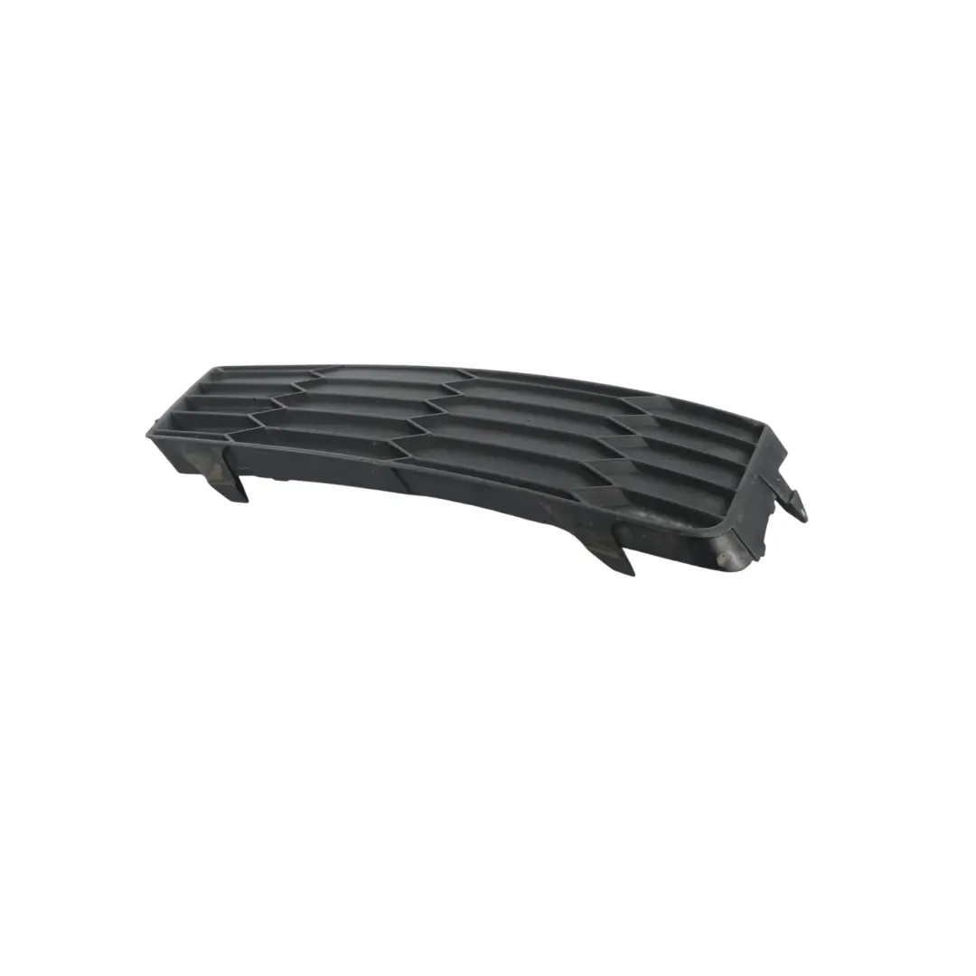 MK3 Garniture Grille Pare-Chocs Avant Gauche pour Skoda Octavia à propos du numéro de pièce 5E0807681B Skoda Octavia MK3 Garniture Grille Pare-Chocs Avant Gauche - SKU 5E0807681B - Numéro de pièce 5E0807681B