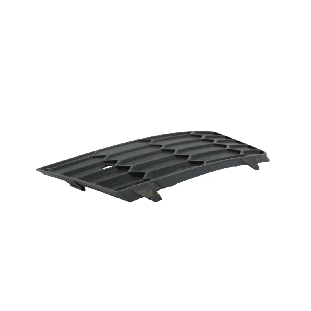 MK3 Garniture Grille Pare-Chocs Avant Gauche pour Skoda Octavia à propos du numéro de pièce 5E0807681B Skoda Octavia MK3 Garniture Grille Pare-Chocs Avant Gauche - SKU 5E0807681B - Numéro de pièce 5E0807681B