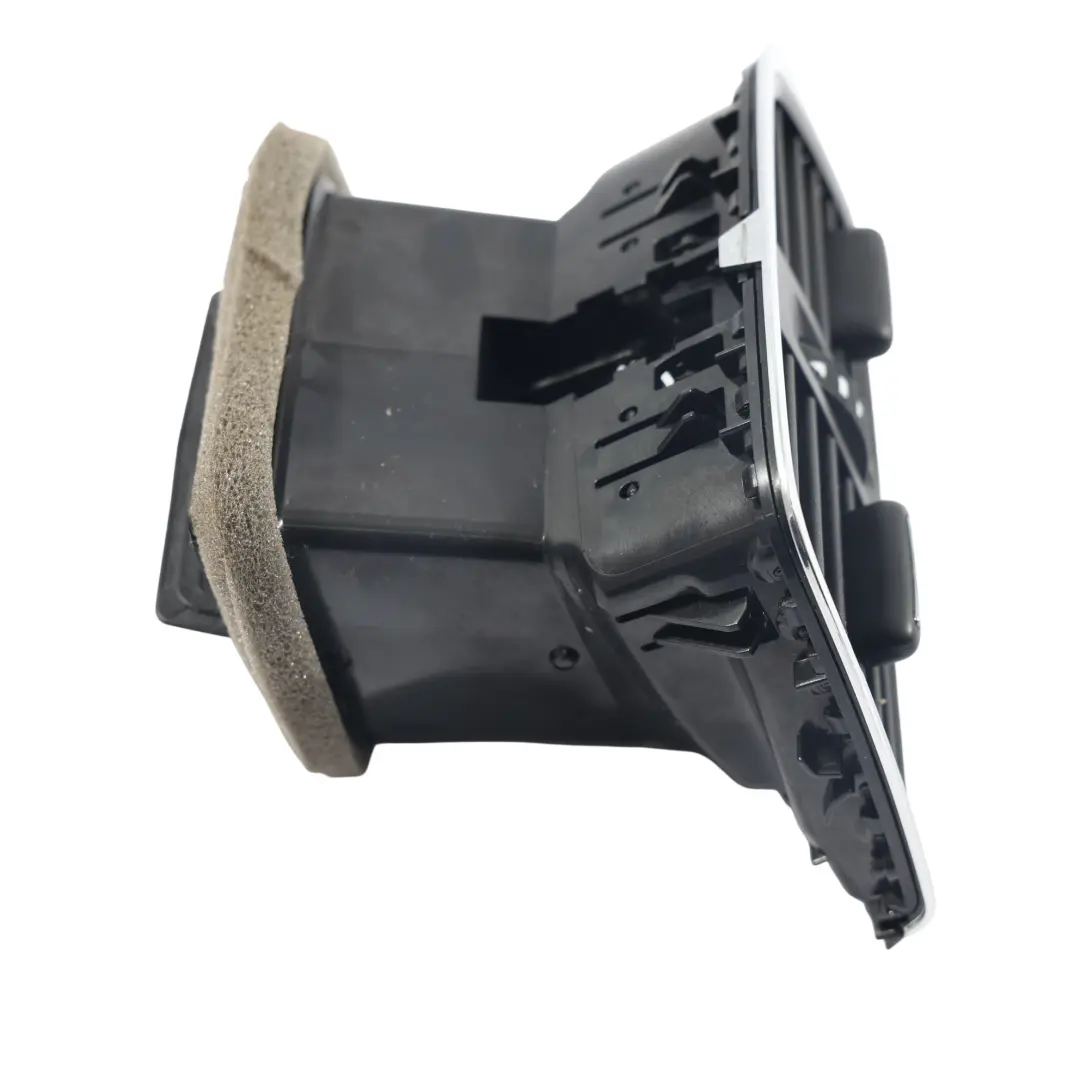 MK3 5E Garniture Aération Arrière Console Centrale pour Skoda Octavia à propos du numéro de pièce 5E0819203C Skoda Octavia MK3 5E Garniture Aération Arrière Console Centrale - SKU 5E0819203C - Numéro de pièce 5E0819203C