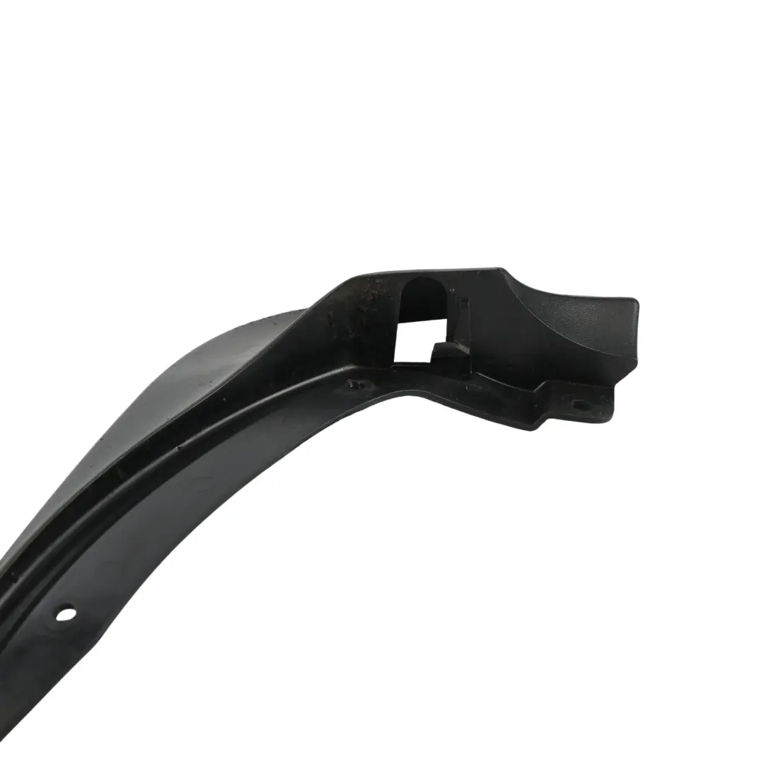 Paraspruzzi Nero Satinato Posteriore Destro per Skoda Octavia 5E con numero di parte 5E0821822 Skoda Octavia 5E Paraspruzzi Nero Satinato Posteriore Destro - SKU 5E0821822 - Numero di parte 5E0821822