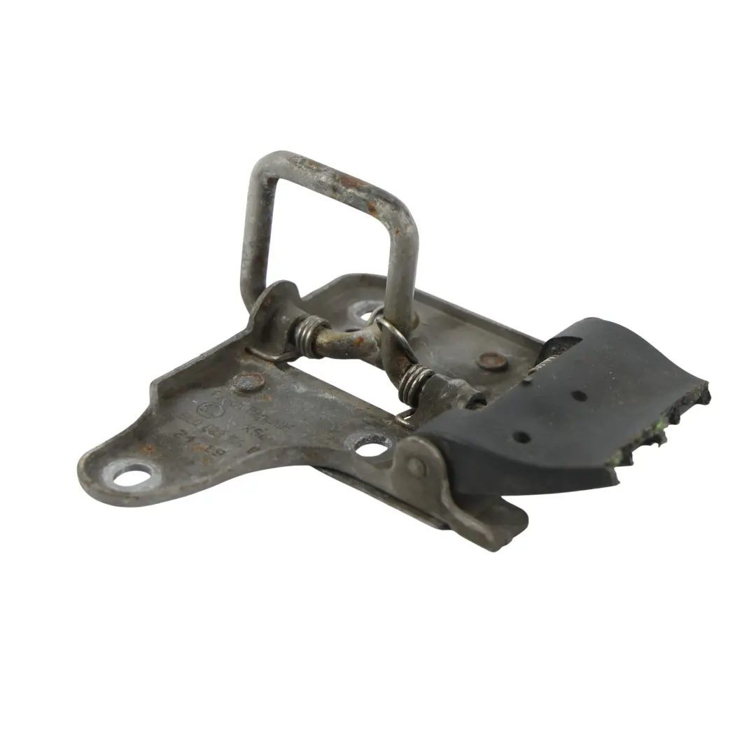 MK3 5E Zamek Rygiel Maski do Skoda Octavia o numerze 5E0823186E Skoda Octavia MK3 5E Zamek Rygiel Maski - SKU 5E0823186E - Numer Części 5E0823186E