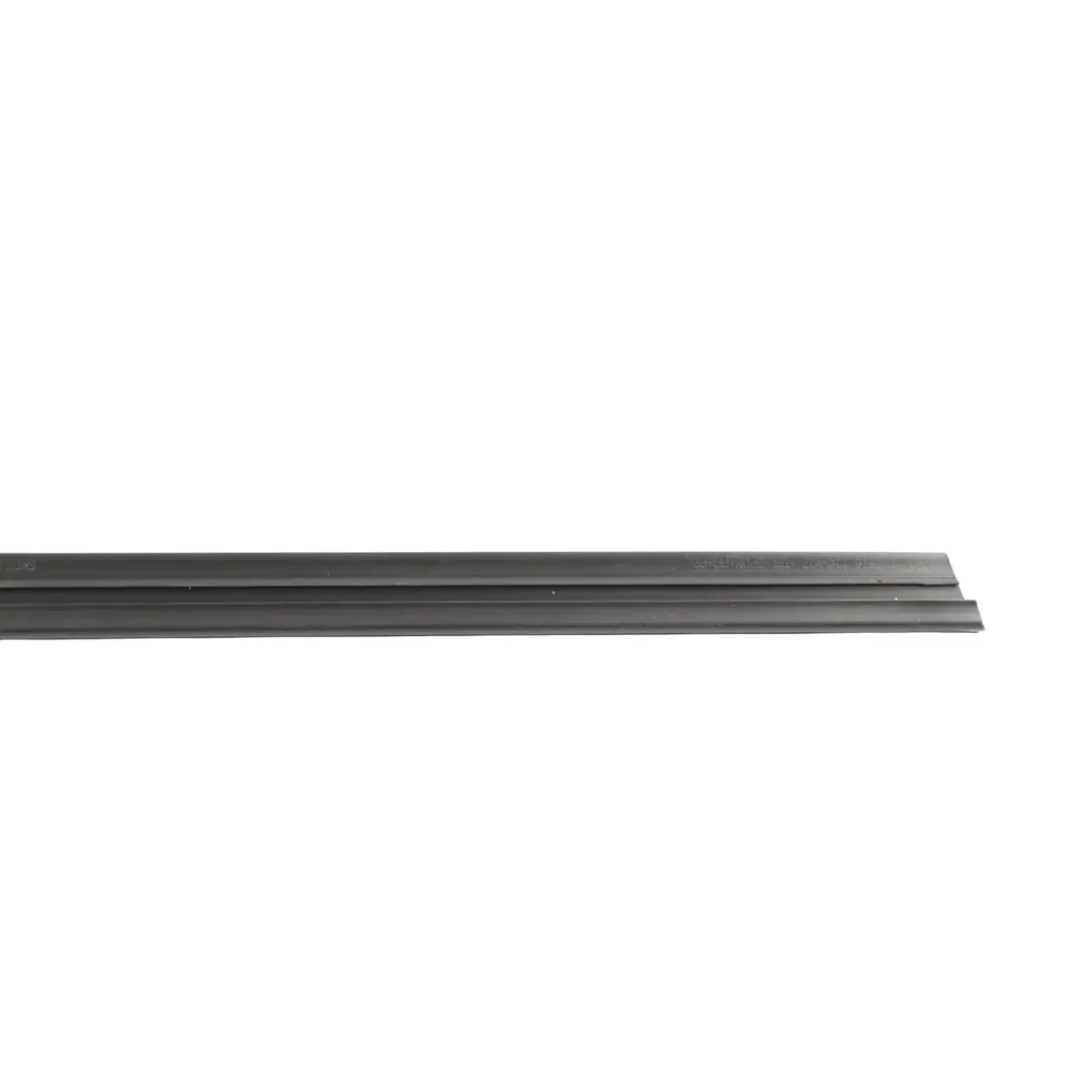 Joint de Porte Avant Droite Joint d'Etanchéité pour Skoda Octavia 5E à propos du numéro de pièce 5E0837480 Skoda Octavia 5E Joint de Porte Avant Droite Joint d'Etanchéité - SKU 5E0837480 - Numéro de pièce 5E0837480