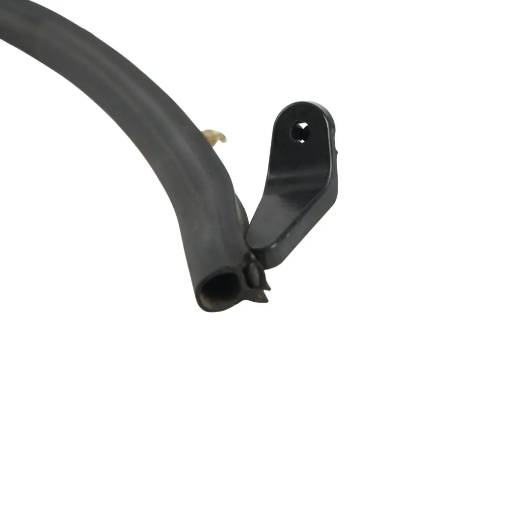 MK3 5E Türdichtung Unten Außen Gummi Vorne Rechts für Skoda Octavia mit Teilenummer 5E0837698C Skoda Octavia MK3 5E Türdichtung Unten Außen Gummi Vorne Rechts - SKU 5E0837698C - Teilenummer 5E0837698C