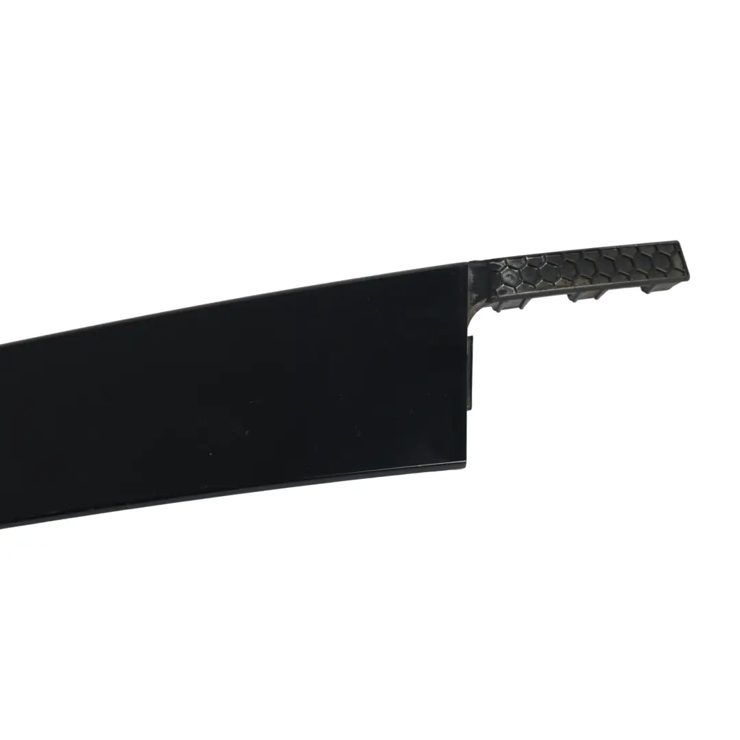 Skoda Octavia MK3 Rivestimento Telaio Finestrino Montante B Anteriore Destro - SKU 5E0837902B - Numero di parte 5E0837902B