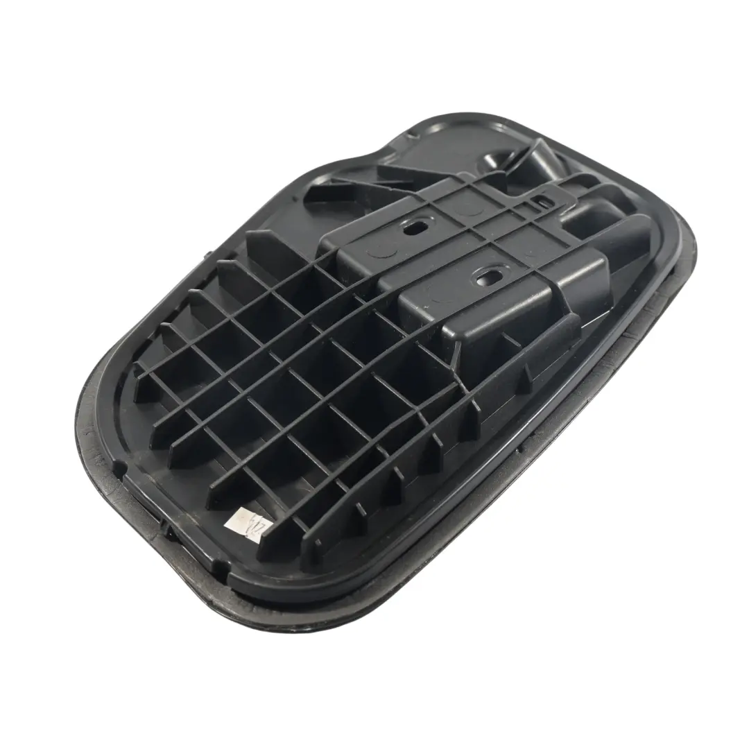 Osłona Zaślepka Panelu Drzwi Przednia Prawa do Skoda Octavia 5E o numerze 5E0837916E Skoda Octavia 5E Osłona Zaślepka Panelu Drzwi Przednia Prawa - SKU 5E0837916E - Numer Części 5E0837916E