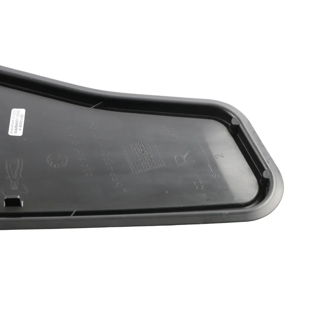 MK3 Copertura Chiusura Porta Posteriore Destra per Skoda Octavia 5E con numero di parte 5E0839916A Skoda Octavia 5E MK3 Copertura Chiusura Porta Posteriore Destra - SKU 5E0839916A - Numero di parte 5E0839916A