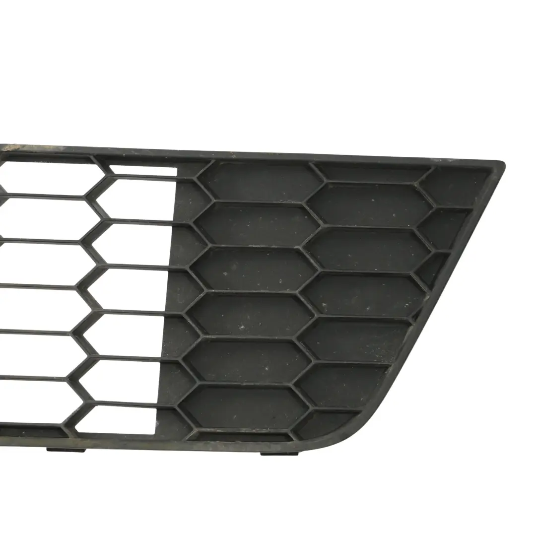 Skoda Octavia MK3 RS Vordere Stoßstange Grill Abdeckung - SKU 5E0853677B - Teilenummer 5E0853677B