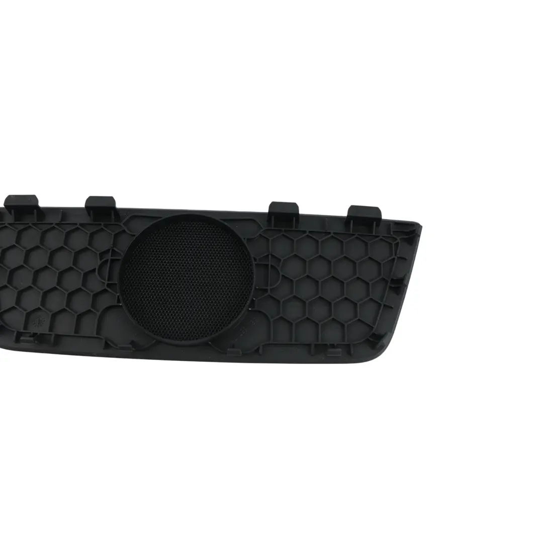 MK3 5E Cache Haut-Parleur Tableau de Bord Avant Noir pour Skoda Octavia à propos du numéro de pièce 5E0857717 Skoda Octavia MK3 5E Cache Haut-Parleur Tableau de Bord Avant Noir - SKU 5E0857717 - Numéro de pièce 5E0857717