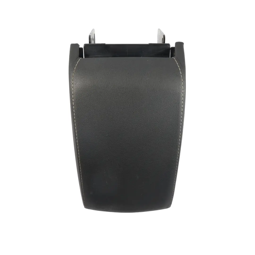 Mk3 Podłokietnik Tunelu Środkowego Skórzany Onyx do Skoda Octavia o numerze 5E0864207E Skoda Octavia Mk3 Podłokietnik Tunelu Środkowego Skórzany Onyx - SKU 5E0864207E-2 - Numer Części 5E0864207E