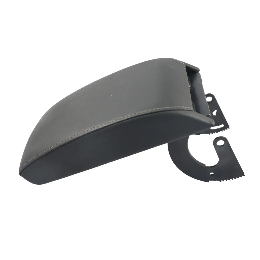 MK3 Accoudoir Console Centrale Cuir Onyx pour Skoda Octavia à propos du numéro de pièce 5E0864207E Skoda Octavia MK3 Accoudoir Console Centrale Cuir Onyx - SKU 5E0864207E-2 - Numéro de pièce 5E0864207E