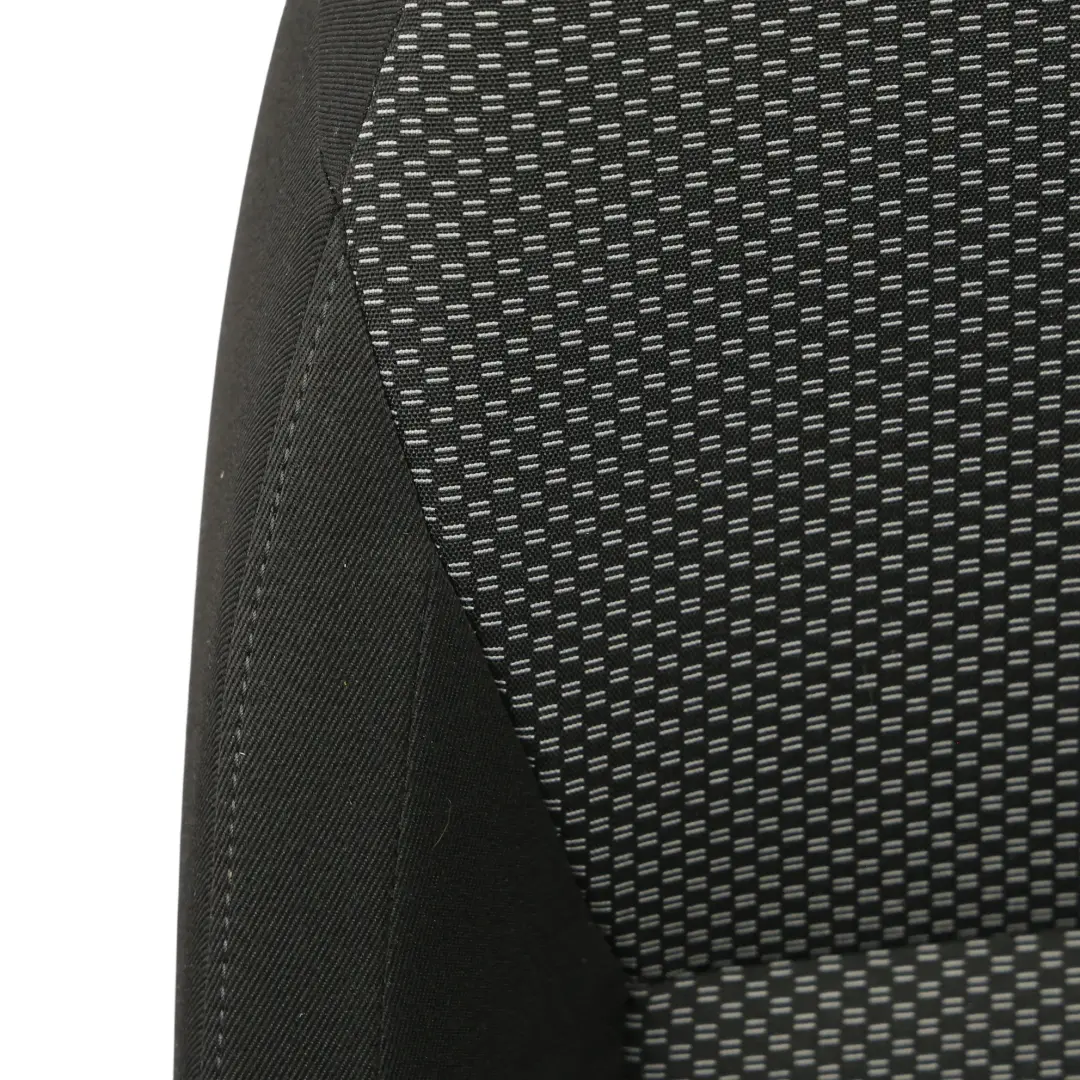 Skoda Octavia MK3 5E Siège Avant Gauche Intérieur Chauffant Tissu Noir - SKU 5E0881805C-2 - Numéro de pièce 5E0881805C