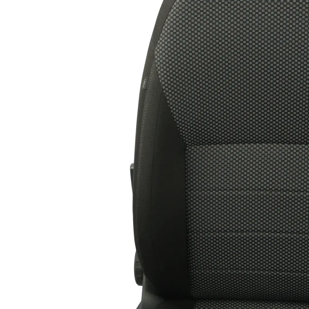 Skoda Octavia MK3 5E Asiento Delantero Derecho Calefactado Tela Negro - SKU 5E0881806A-1 - Número de pieza 5E0881806A