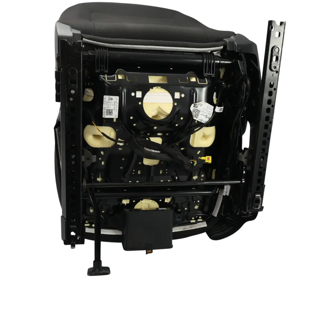 Asiento Delantero Derecho Interior Tela Negro Satinado para Skoda Octavia 5E con número de pieza 5E0881806BS Skoda Octavia 5E Asiento Delantero Derecho Interior Tela Negro Satinado - SKU 5E0881806BS-1 - Número de pieza 5E0881806BS