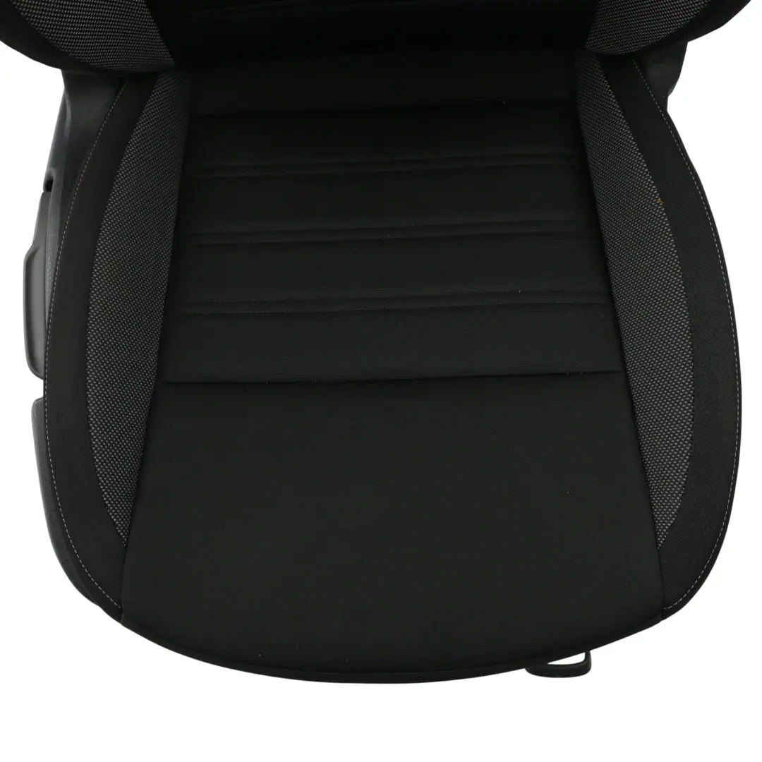 Siège Avant Droit Intérieur Tissu Noir Satiné pour Skoda Octavia 5E à propos du numéro de pièce 5E0881806BS Skoda Octavia 5E Siège Avant Droit Intérieur Tissu Noir Satiné - SKU 5E0881806BS-1 - Numéro de pièce 5E0881806BS