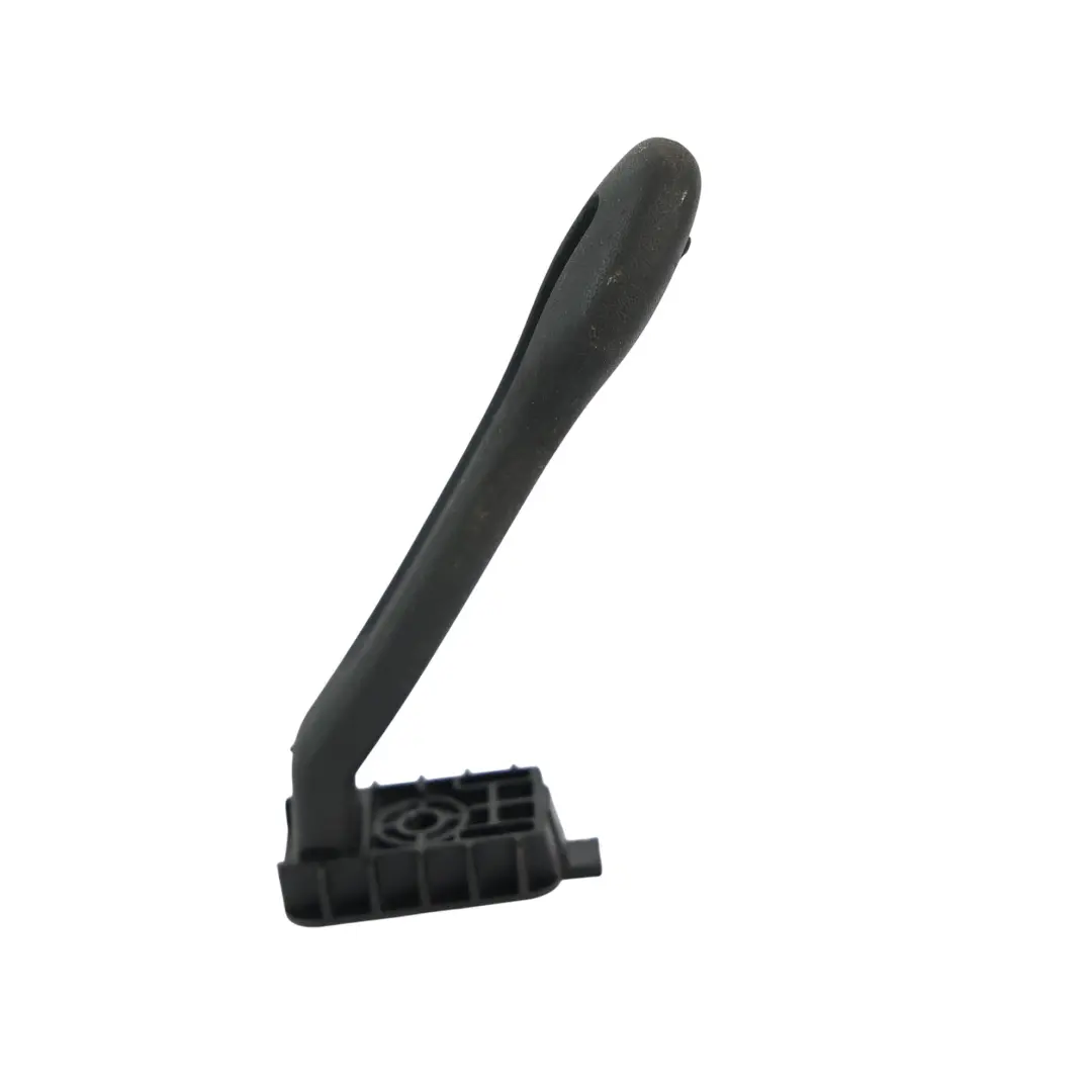 Heckklappe Kofferraum Griff Hinten Satin Schwarz für Skoda Octavia 5E mit Teilenummer 5E5827895A Skoda Octavia 5E Heckklappe Kofferraum Griff Hinten Satin Schwarz - SKU 5E5827895A - Teilenummer 5E5827895A