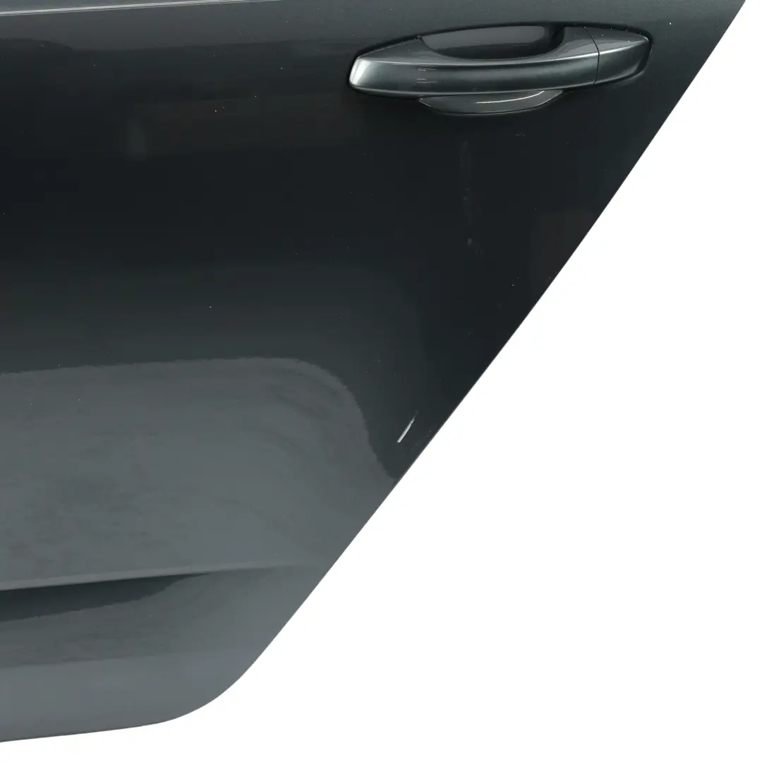 MK3 Puerta Trasera Izquierda Metal Gris F7Y para Skoda Octavia con número de pieza 5E5833055B Skoda Octavia MK3 Puerta Trasera Izquierda Metal Gris F7Y - SKU 5E5833055B-MEGR1 - Número de pieza 5E5833055B