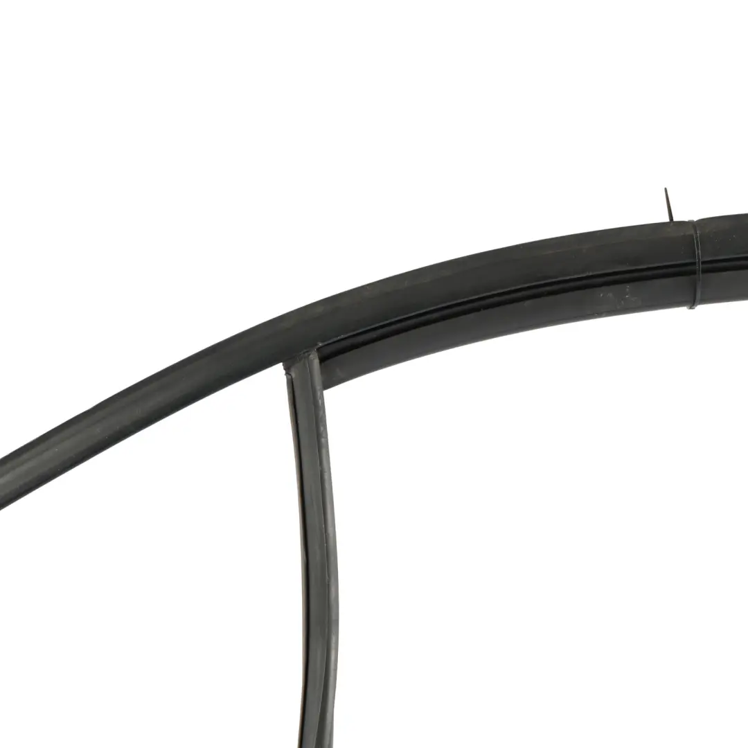 Skoda Octavia Mk3 Hatchback Rear Door Window Guide Frame Right O/S - SKU 5E5839432G - Part number 5E5839432G